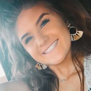 Meet your Posher, Alysia